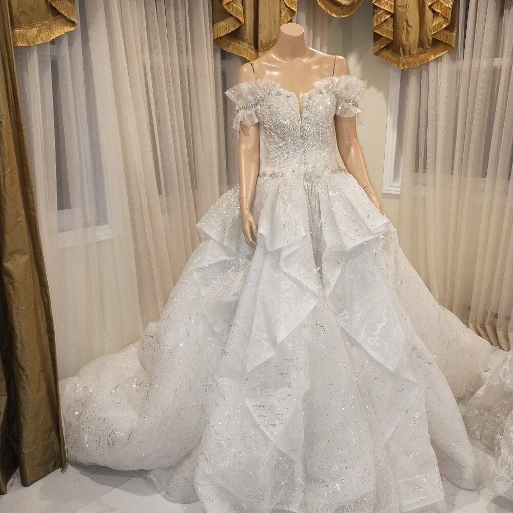 Wedding gown